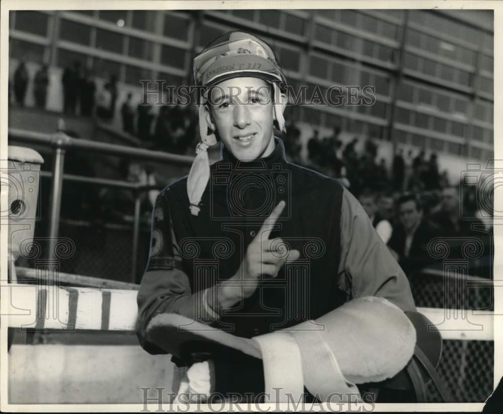 1967 Press Photo Lane Suire, Cajun jockey returns to Fair Grounds - noc97804- Historic Images