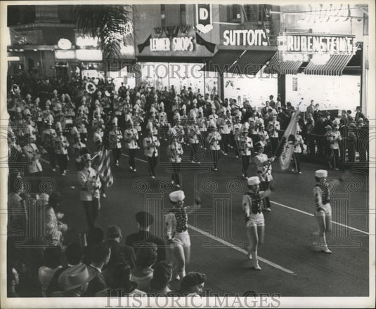 1961 Press Photo Mardi Gras Hermes Parade Marching Band- Historic Images
