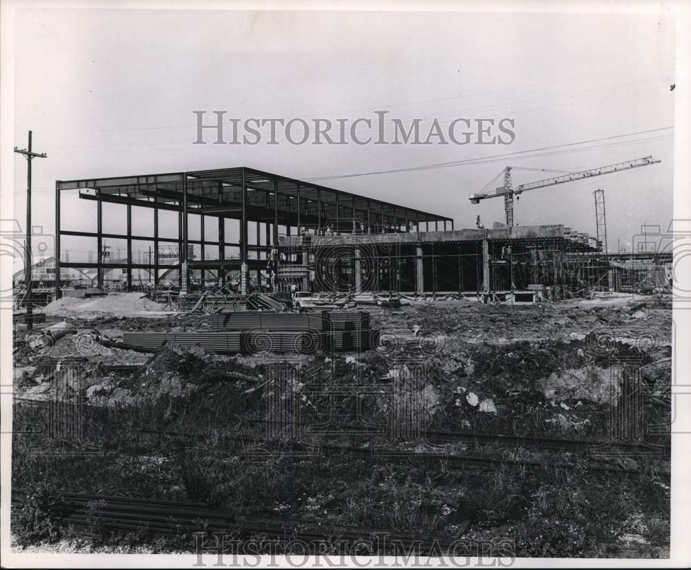 1966 Press Photo New building being constructed in Howard Avenue - nod00522- Historic Images