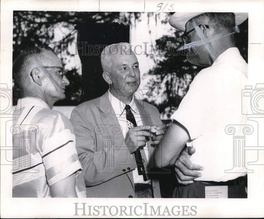 1956 Press Photo Officials at East Louisiana State Hospital in Jackson