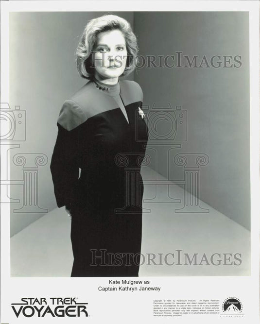 1995 Press Photo Kate Mulgrew as Captain Kathryn Janeway on "Star Trek: Voyager"- Historic Images