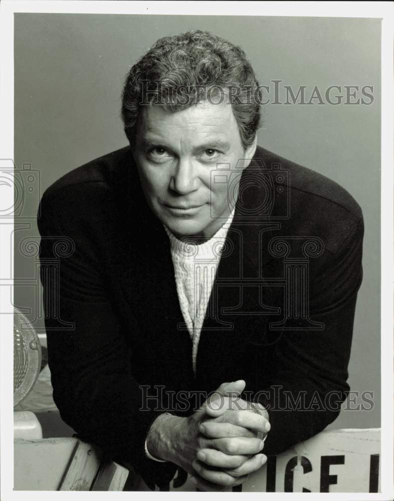 1989 Press Photo Actor William Shatner on CBS series &quot;Rescue: 911&quot; - nod09480- Historic Images