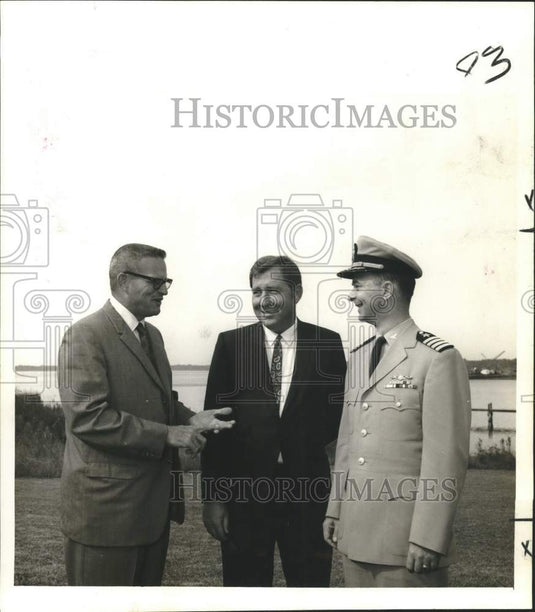 1968 Press Photo MS Coast Association's Cecil Dubuisson with other officers