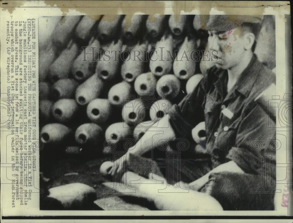 1969 Press Photo Vietnam War - Worker in Viet Cong Munitions Factory - nom03564