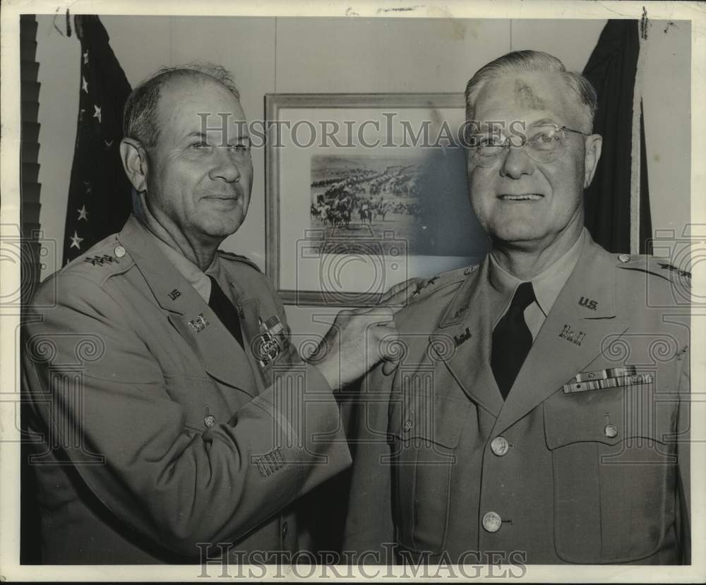1955 Press Photo Charles G. Holle Receives Major General Stars from S.D. Sturgis