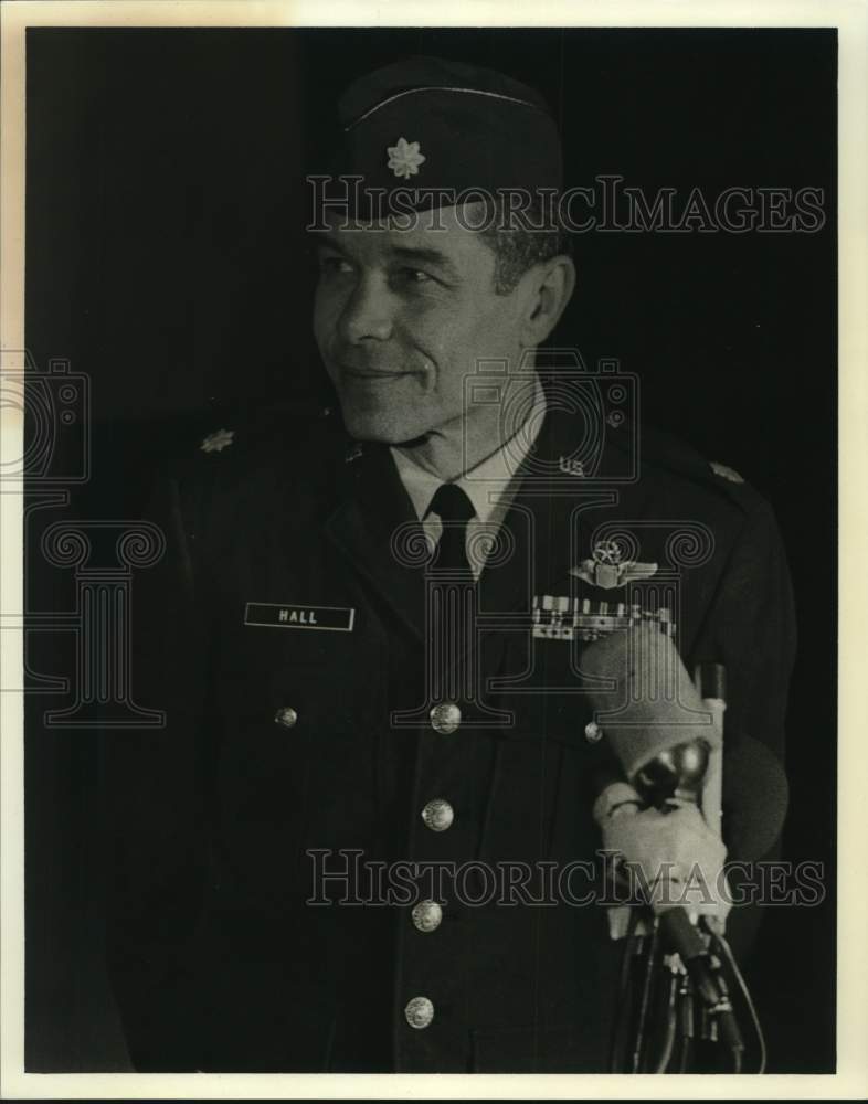1973 Press Photo George Hall, Military Man - nom04399