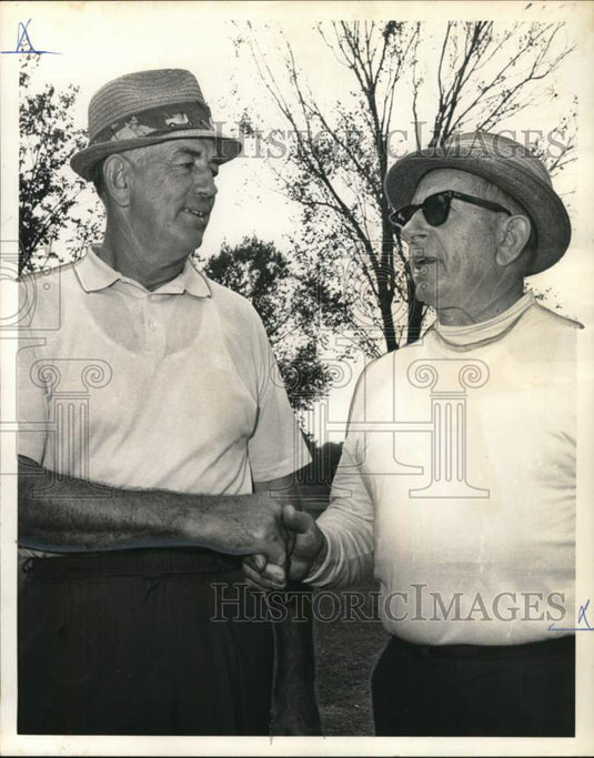 1967 Press Photo Captain J.K. McCue Wins New Orleans Senior Golf Tournament- Historic Images