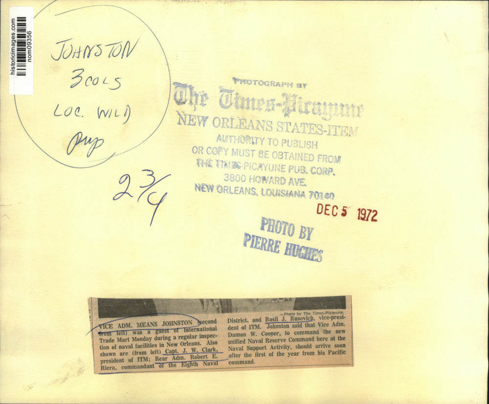 1972 Press Photo Admiral Means Johnston and officers tour naval facilities of NO