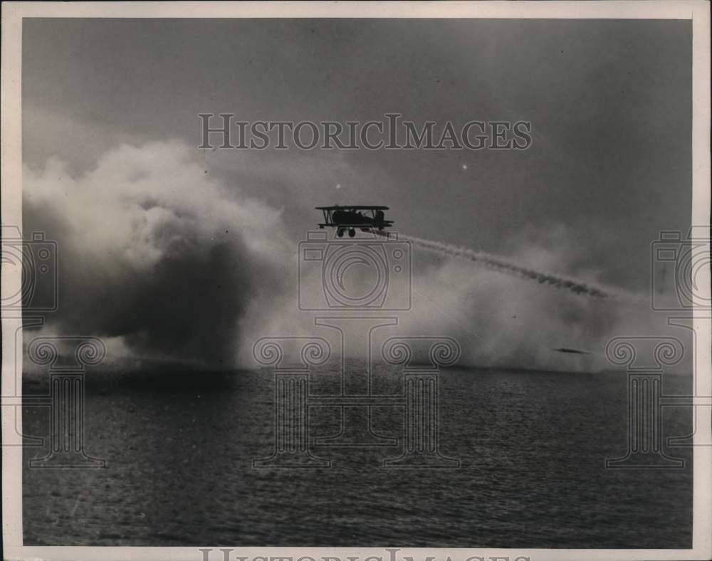 1935 Press Photo Smoke Screen Laid Down in Marine Maneuvers, Virginia- Historic Images