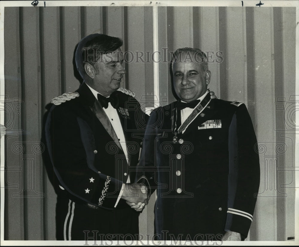 1973 Press Photo Colonel Pierre Bouis &amp; Major Gen. O.J. Daigle Jr. at an event- Historic Images