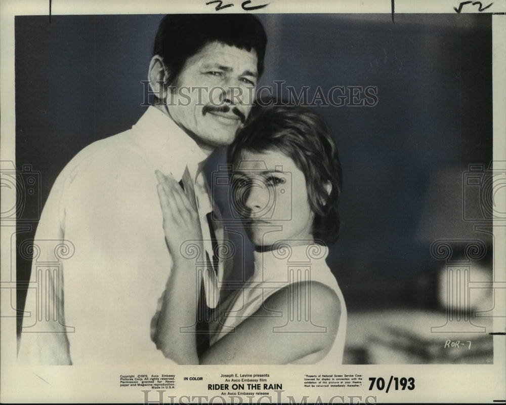 1970 Press Photo Charles Bronson and Marlene Jobert star in &quot;Rider on the Rain&quot;- Historic Images