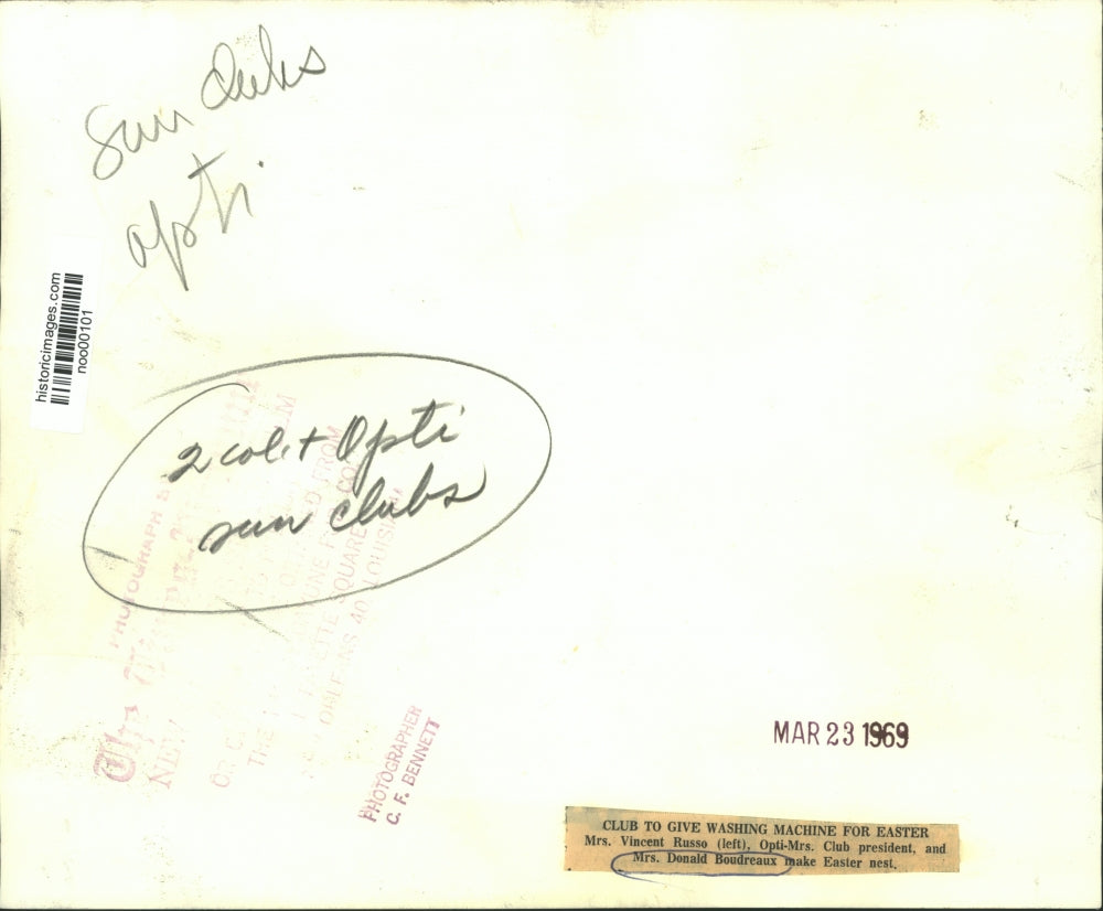 1969 Press Photo Opti-Mrs. Club to give washing machine for Easter - noo00101