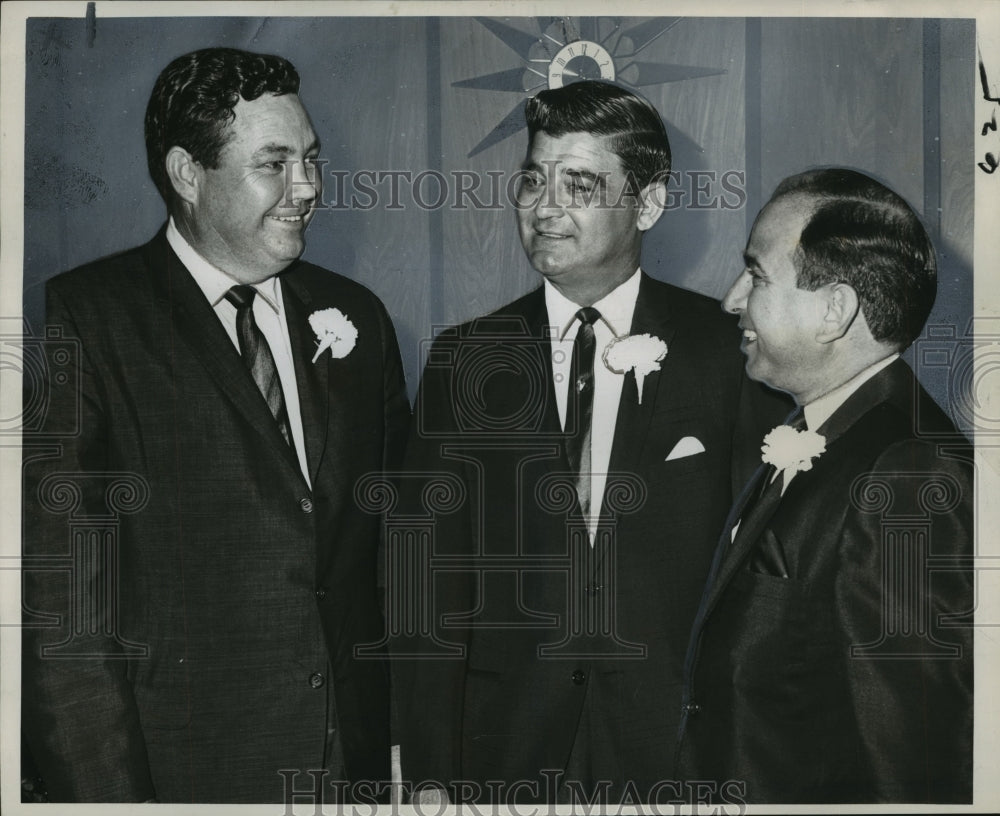 1966 Press Photo Judge John Boutall &amp; others at inaugural ceremonies in Kenner