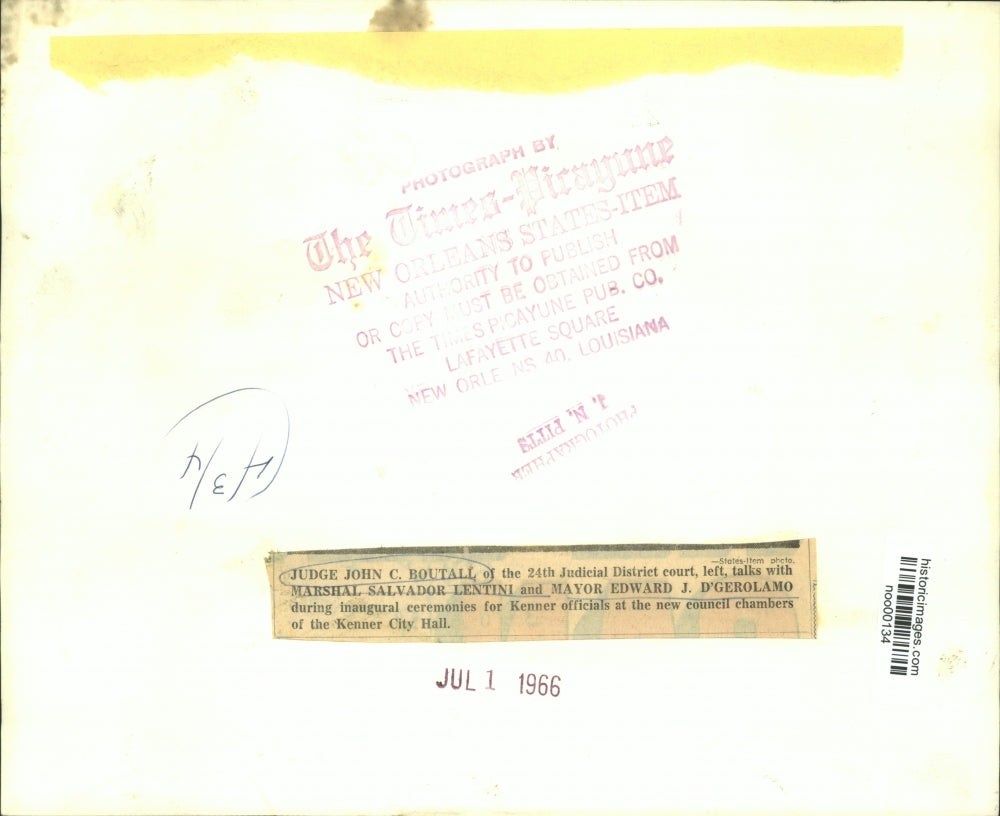 1966 Press Photo Judge John Boutall & others at inaugural ceremonies in Kenner