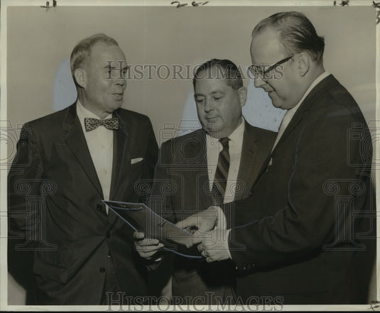 1961 Press Photo Lions Club of New Orleans planning a sight conservation drive