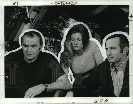 1976 Press Photo Scene from the movie, The Neptune Factor - Historic Images