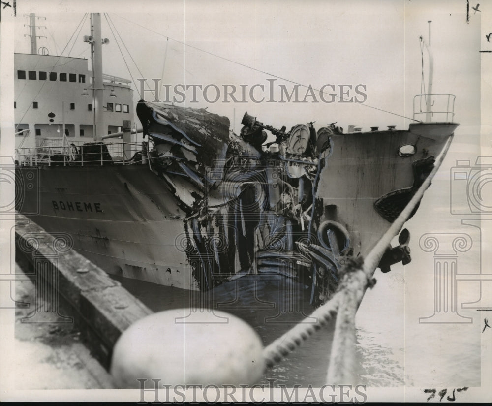 1960 Press Photo Ship Ulla and Tanker Crash Near Buras on the Mississippi River- Historic Images