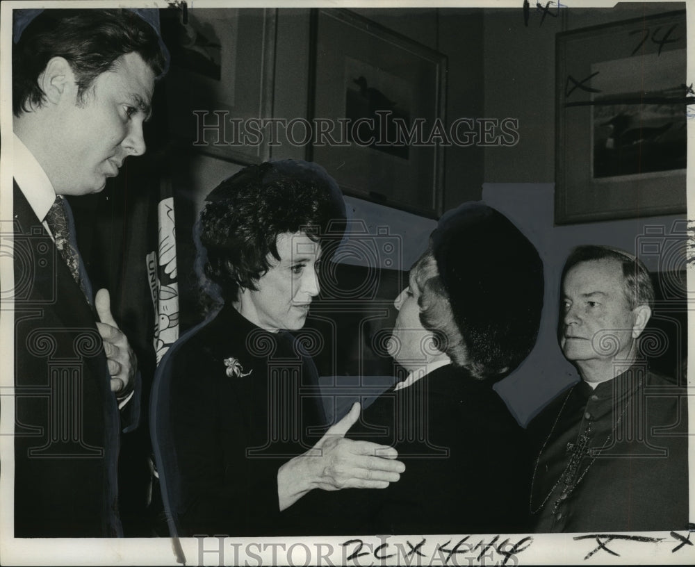 1973 Press Photo - noo00565