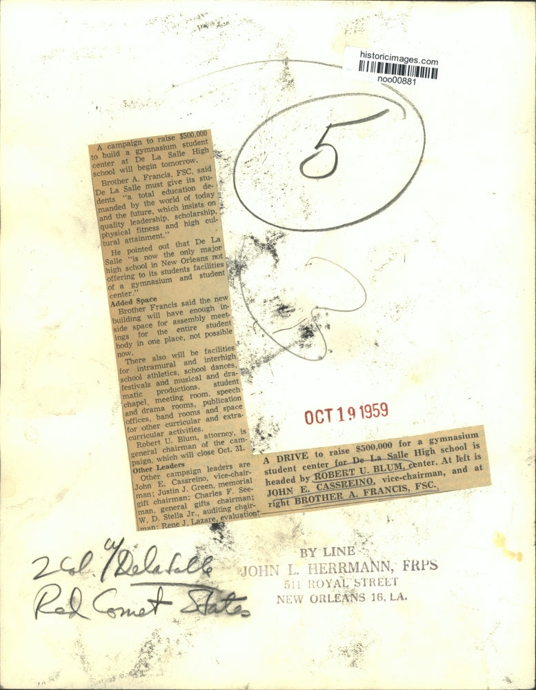 Load image into Gallery viewer, 1959 Press Photo Heads to raise funds for gymnasium of De La Salle High School

