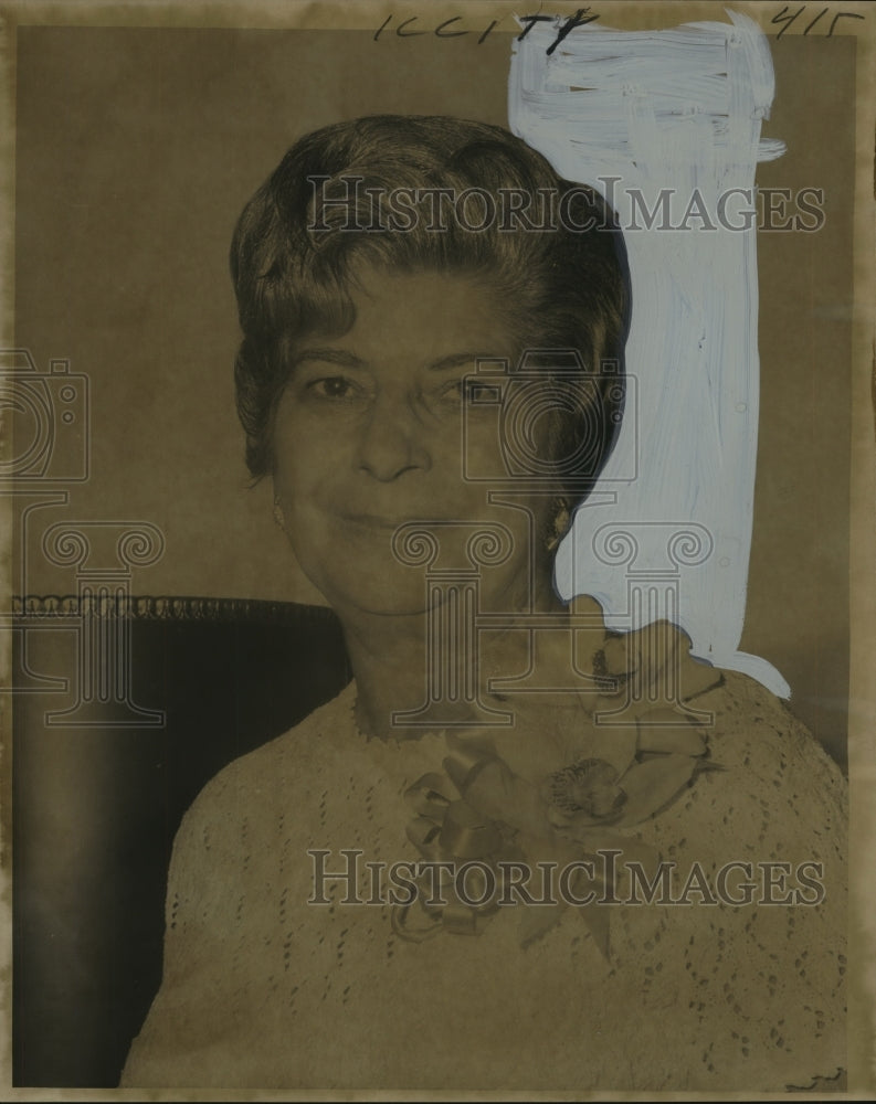 1966 Press Photo Mrs. Winifred Bishop, president Altrusa Club of New Orleans