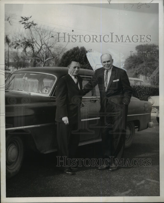 1957 Press Photo Provosty Dayries & State Police Superintendent John Nick Brown