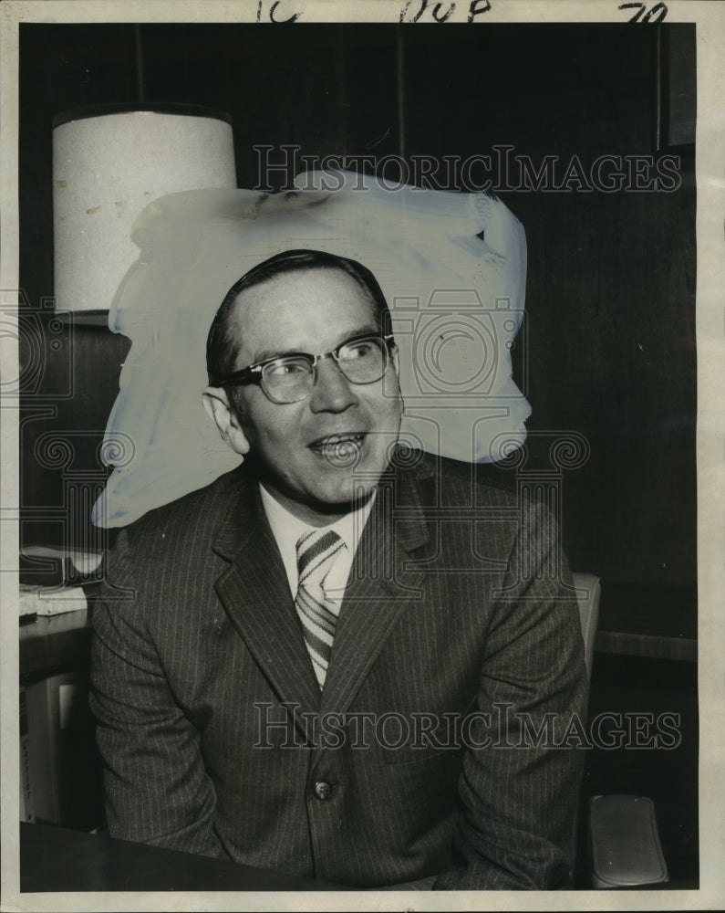 1971 Press Photo Carrier Air-Conditioning Corp. vice-president William B. Boyd- Historic Images