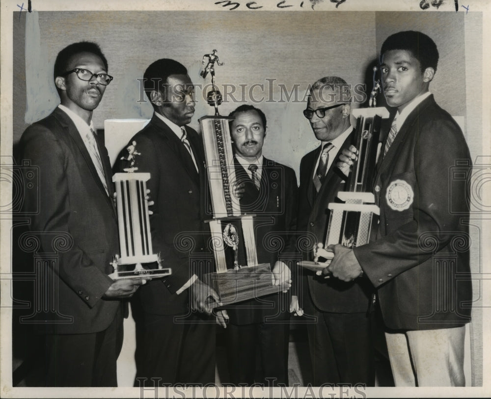 1971 Press Photo Outstanding Athletes of Dillard University Blue Devils- Historic Images