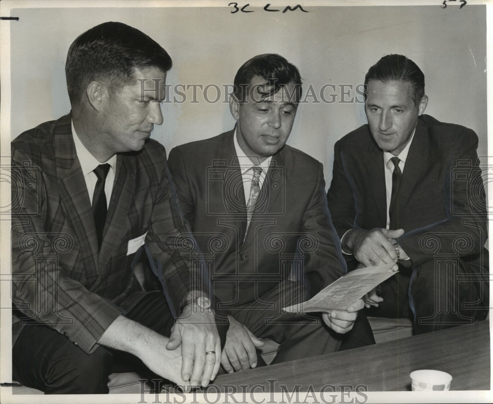 1967 Press Photo Speakers at seminar on Alcoholism at Sheraton-Charles Hotel- Historic Images