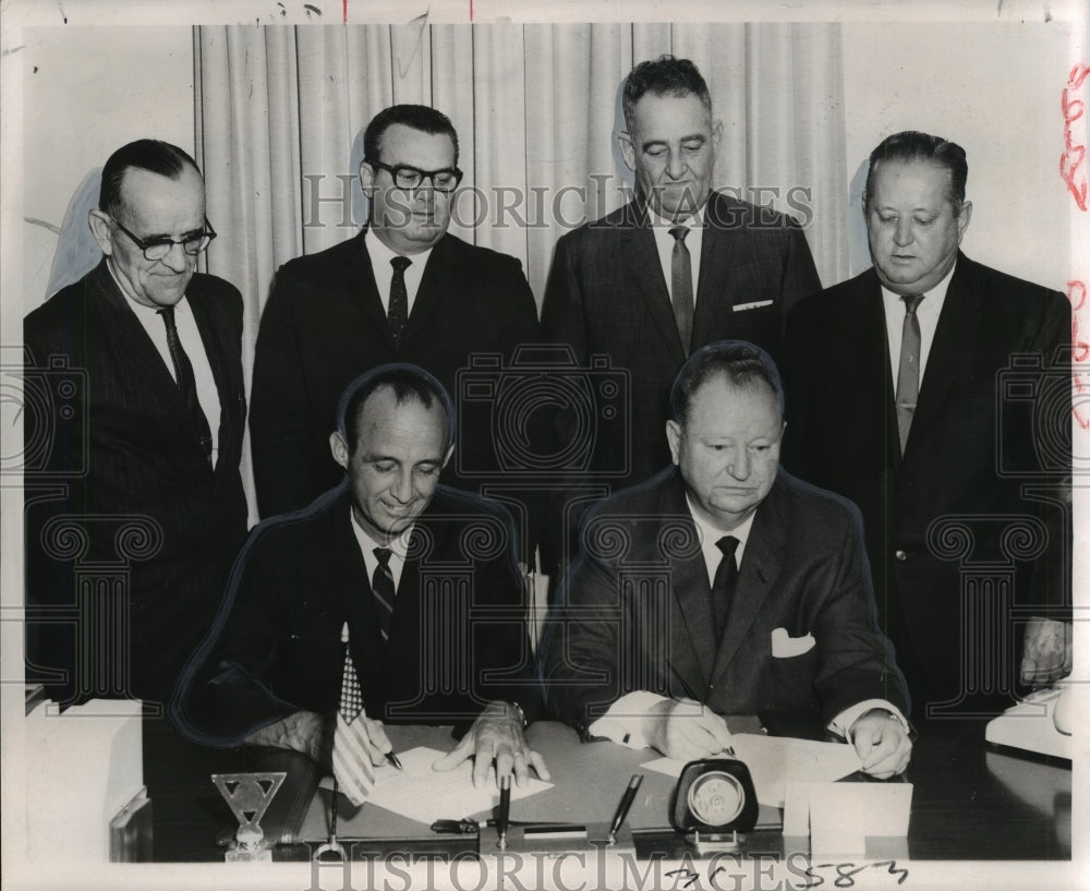 1967 Press Photo Postmasters at a joint Postal services day ceremony in Gretna