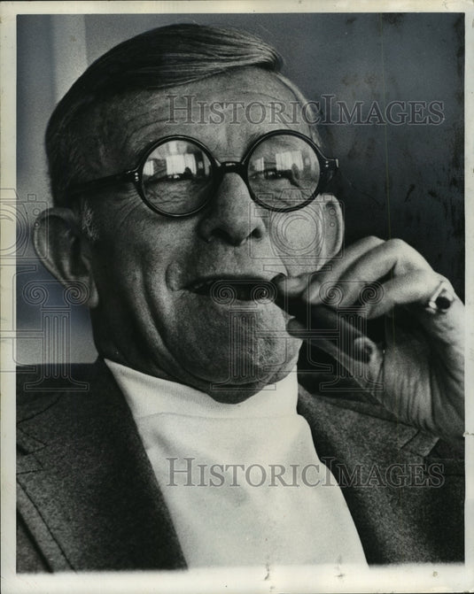 1975 Press Photo George Burns, Comedian - noo02169