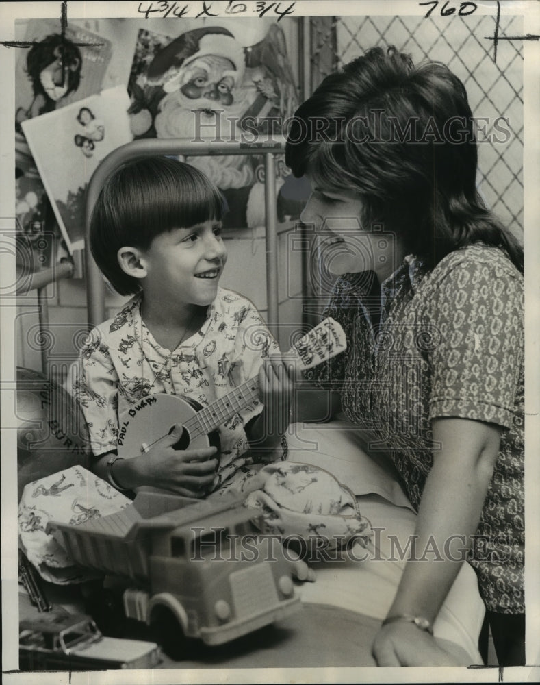 1973 Press Photo Kidney transplant patient Paul Buras & mother Paula- Historic Images