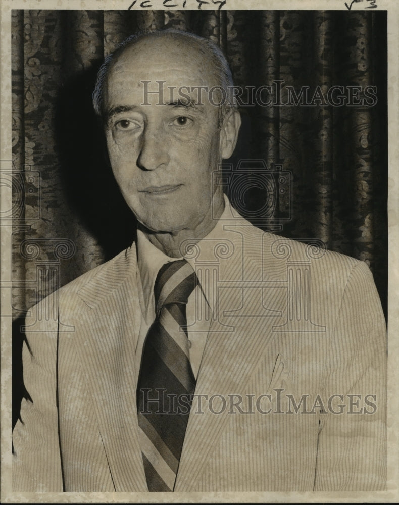 1971 Press Photo Dr. Richard L. Buck - noo02341
