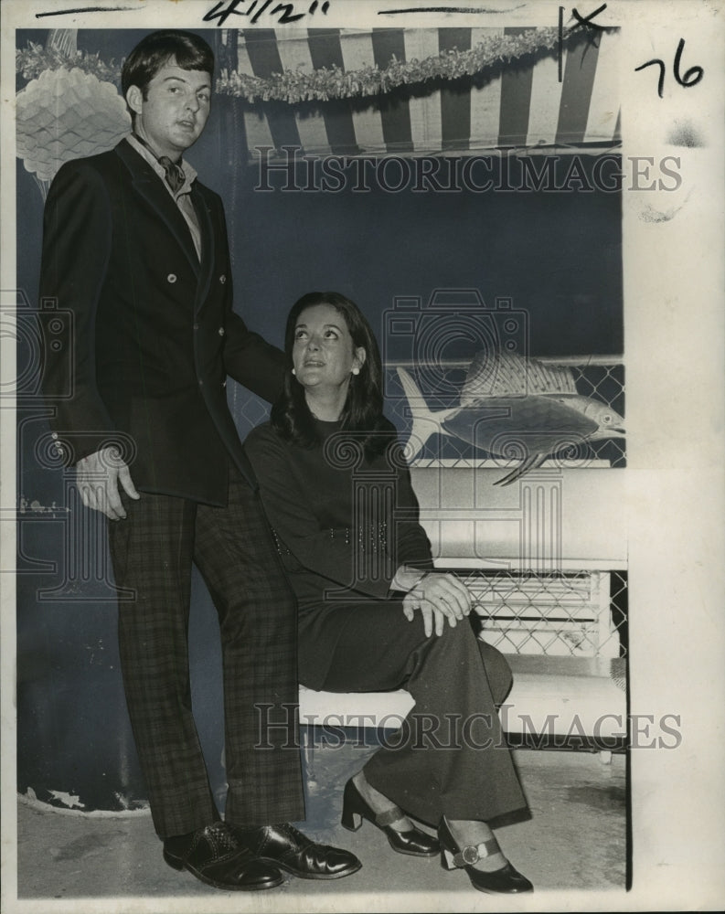 1970 Press Photo Peyton Bruns and Sally Miles enjoy cruise on Mississippi River