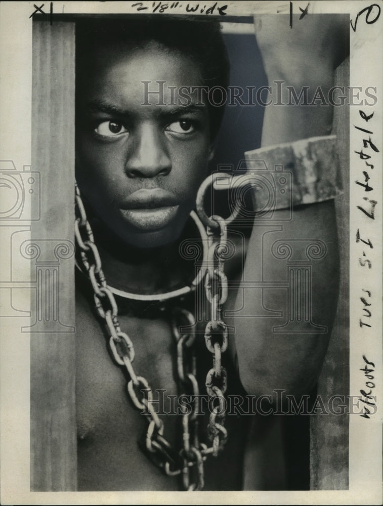 1977 Press Photo LeVar Burton in "ABC Novel For Television - "Roots"- Historic Images