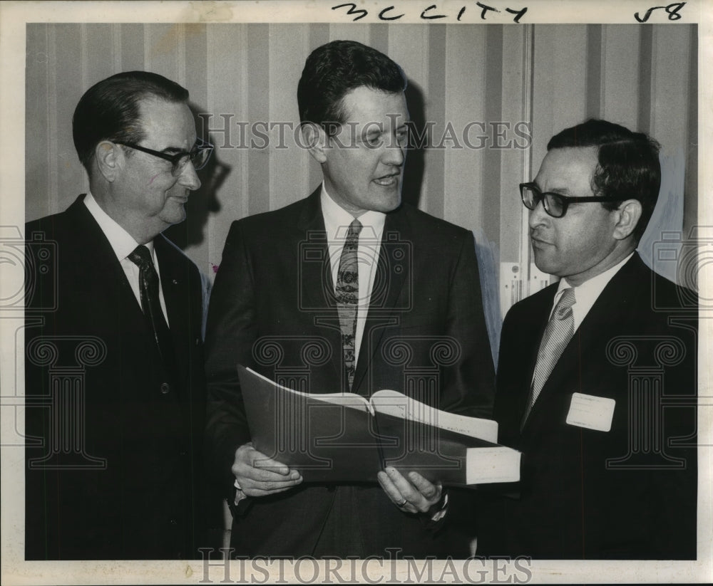 1969 Press Photo Conference on Elementary Education Speakers, Host, New Orleans