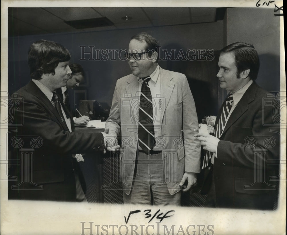 1978 Press Photo Alumni from Christ Episcopal School reminisce at reunion- Historic Images