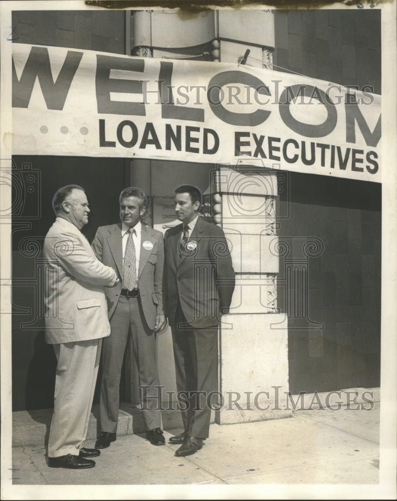 1972 Press Photo Loaned executives for the United Fund campaign- Historic Images