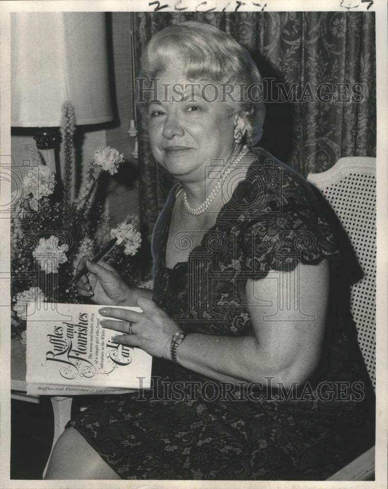 1970 Press Photo Liz Carpenter, Author of "Ruffles and Flourishes" Book- Historic Images