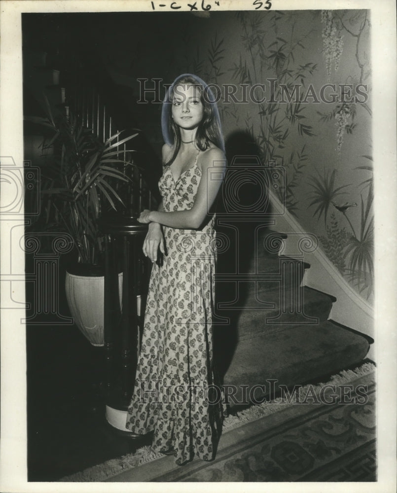 1975 Press Photo Weesie Carriere, Debutante Honoree- Historic Images