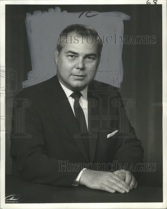 1973 Press Photo National Crushed Stone Association president William L. Carter- Historic Images