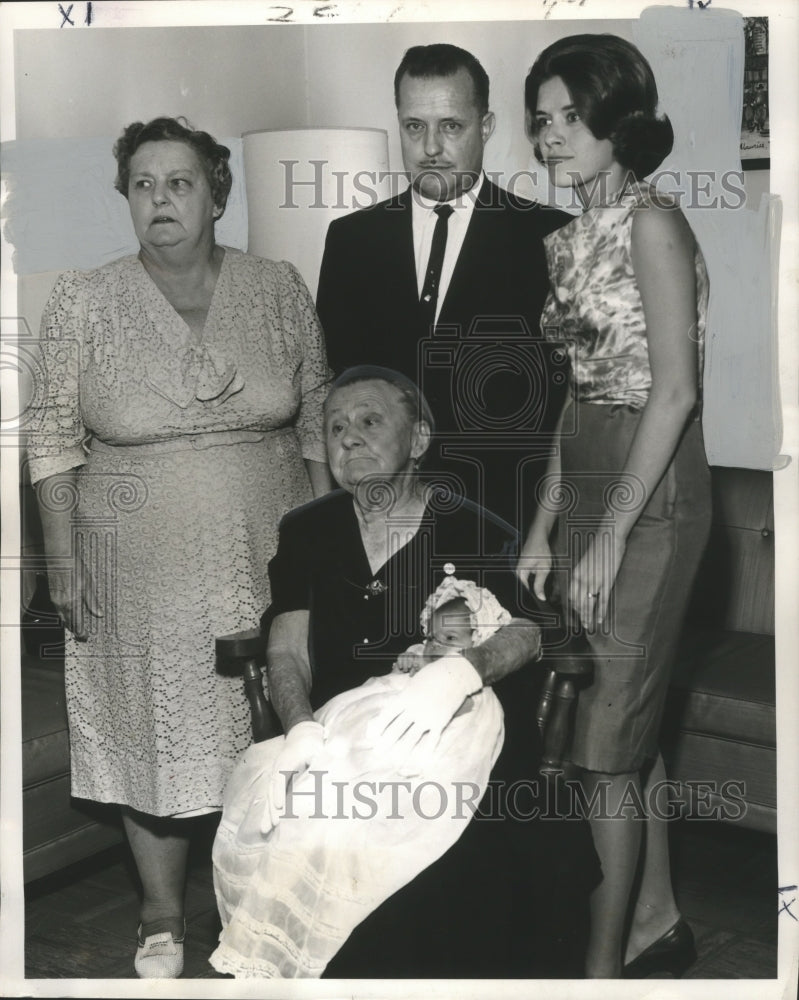 1963 Press Photo Five generations of Mr. &amp; Mrs. James Valicenti&#39;s family- Historic Images