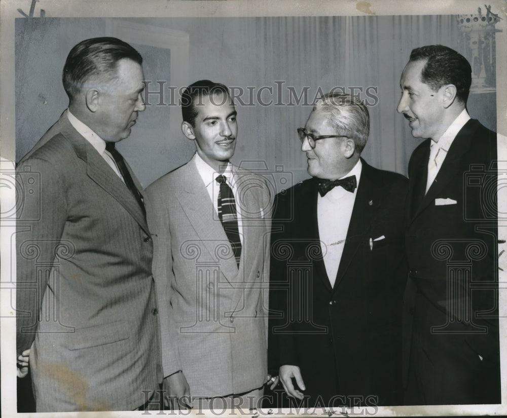 1956 Press Photo Discussion at Caribbean Area Press Seminar - noo03645