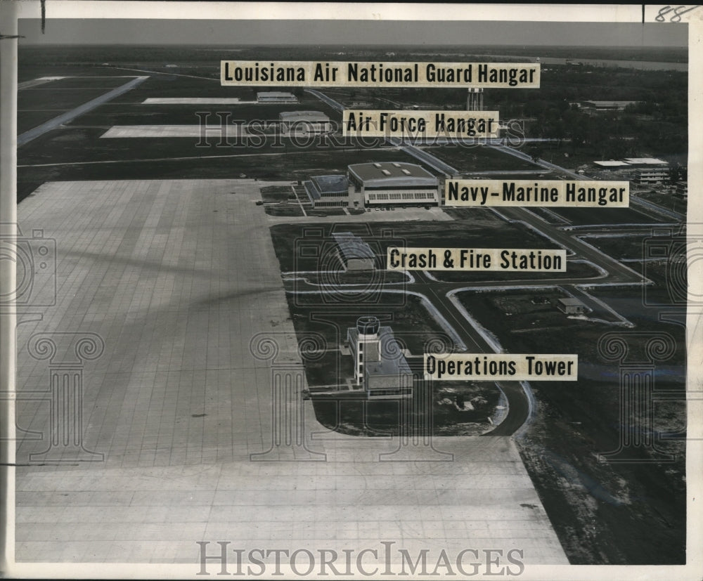 1958 Press Photo Structures at the Ne Naval Air Station, Alvin Callender Field- Historic Images