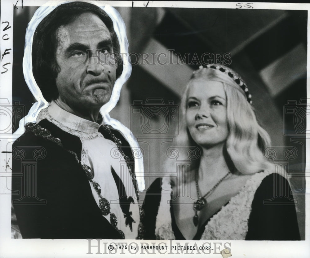 1975 Press Photo Sid Caesar with Costar in When Things Were Rotten Movie- Historic Images