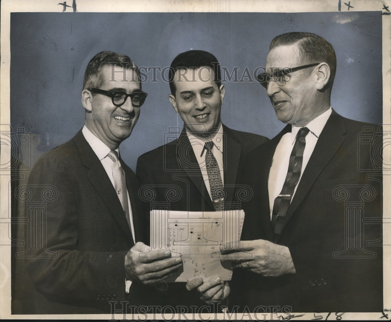 Load image into Gallery viewer, 1959 Press Photo Business Management leaders at Profitable Operation Conference
