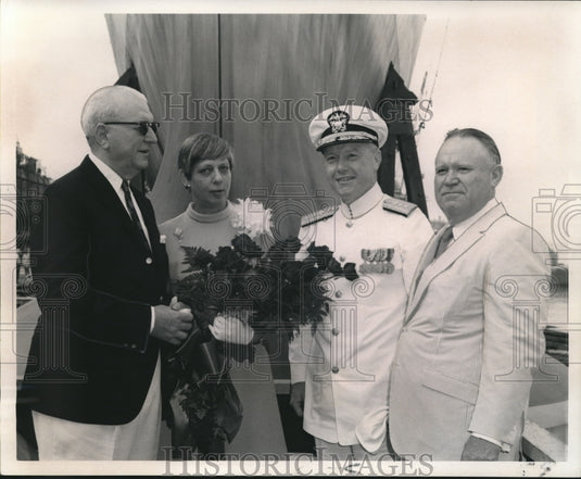 1969 Press Photo F. Edward Hebert, Mrs. Robert J. Morgan and Others at Ceremony
