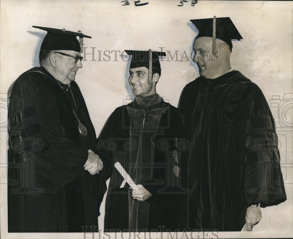 1970 Press Photo Doctors Gary F. Carroll, John H. Hunter, William H. Stewart- Historic Images