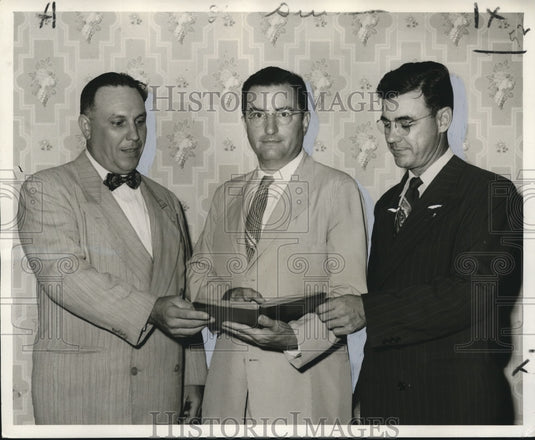 1974 Press Photo Knights of Columbus Luncheon Club newly installed officers- Historic Images