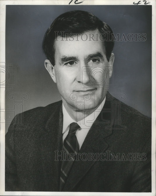 1969 Press Photo Secretary of the Navy John H. Chafee, Navy Day luncheon speaker