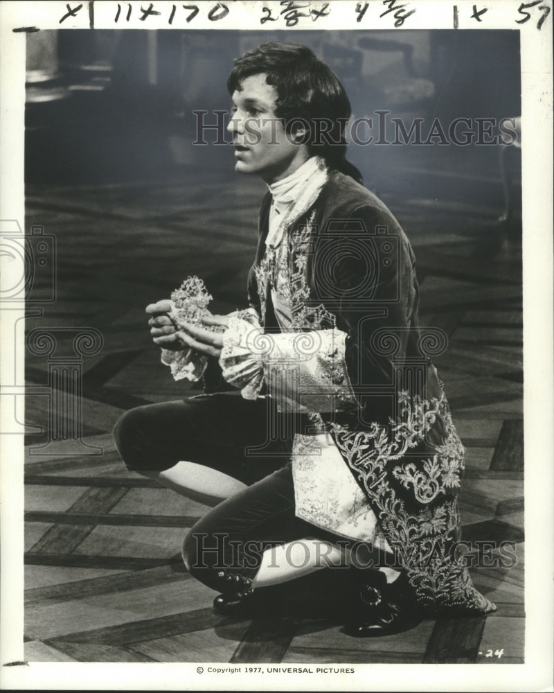 1977 Press Photo Richard Chamberlain as the Prince in "The Slipper and the Rose"- Historic Images